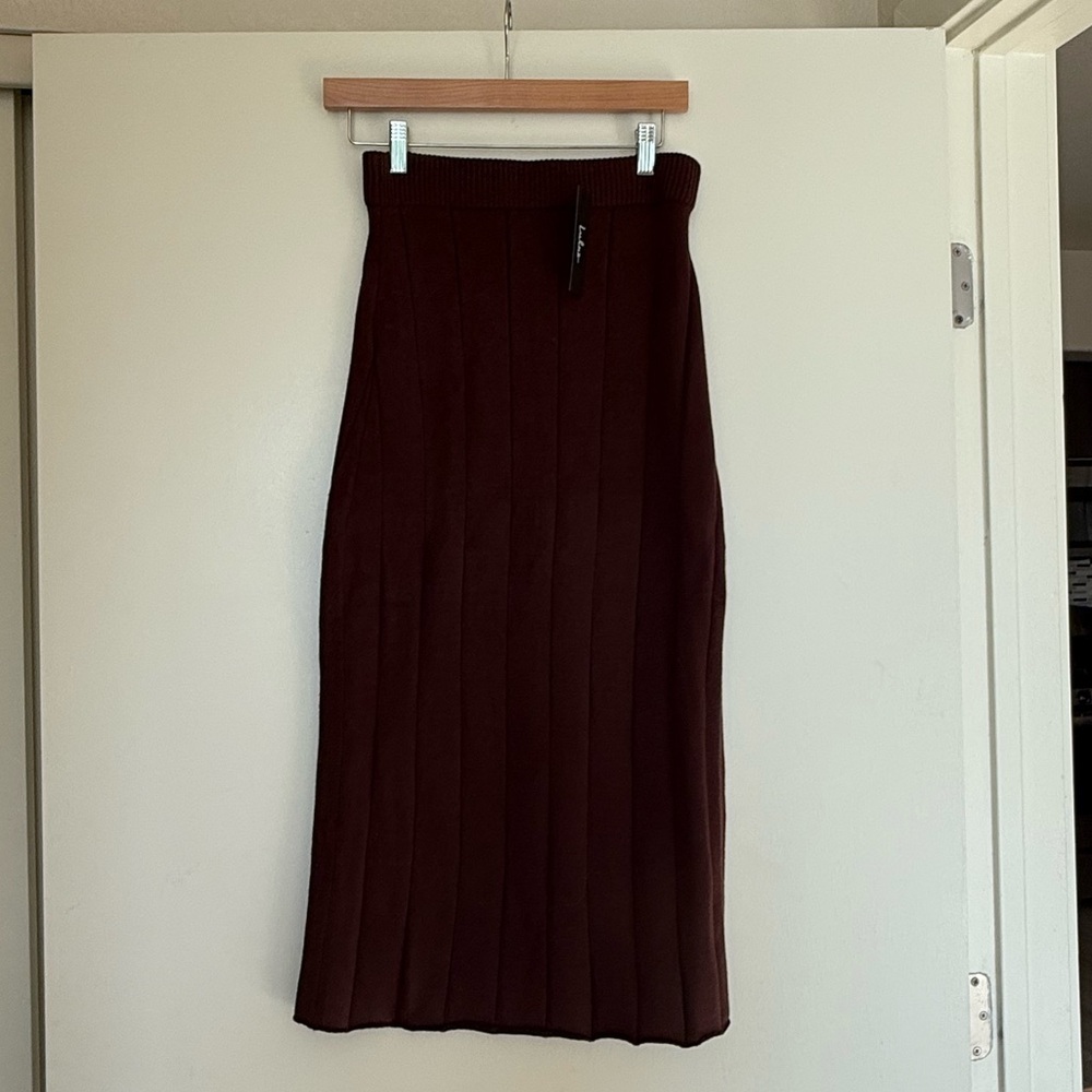 Lulus Ribbed Midi Skirt in Brown
